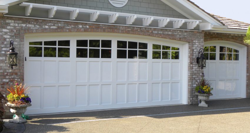 Selecting an Attractive Style For Your Garage Door